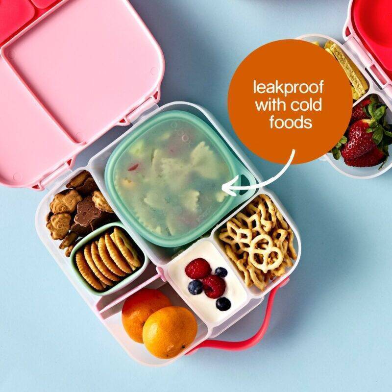 b.box lunch tub in berry smoothie with compartments for snacks, featuring a leakproof container for cold foods.