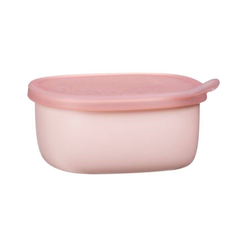 b.box lunch tub in berry smoothie color with a soft pink lid, ideal for on-the-go meals and snacks.